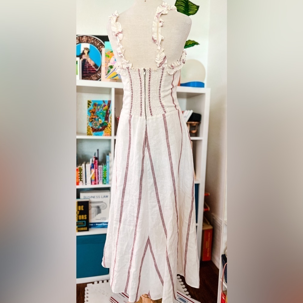 Like New Reformation Linen Dress - Picture 5 of 13